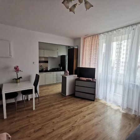 Ferienwohnung Kawalerka Z Balkonem 27 Częstochowa Exterior foto