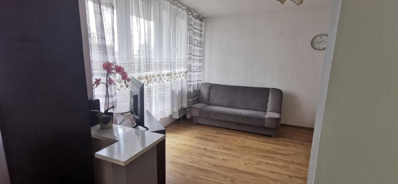 Ferienwohnung Kawalerka Z Balkonem 27 Częstochowa Exterior foto