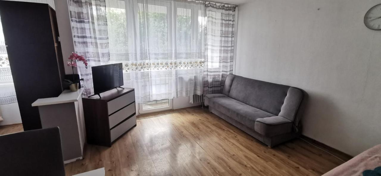 Ferienwohnung Kawalerka Z Balkonem 27 Częstochowa Exterior foto
