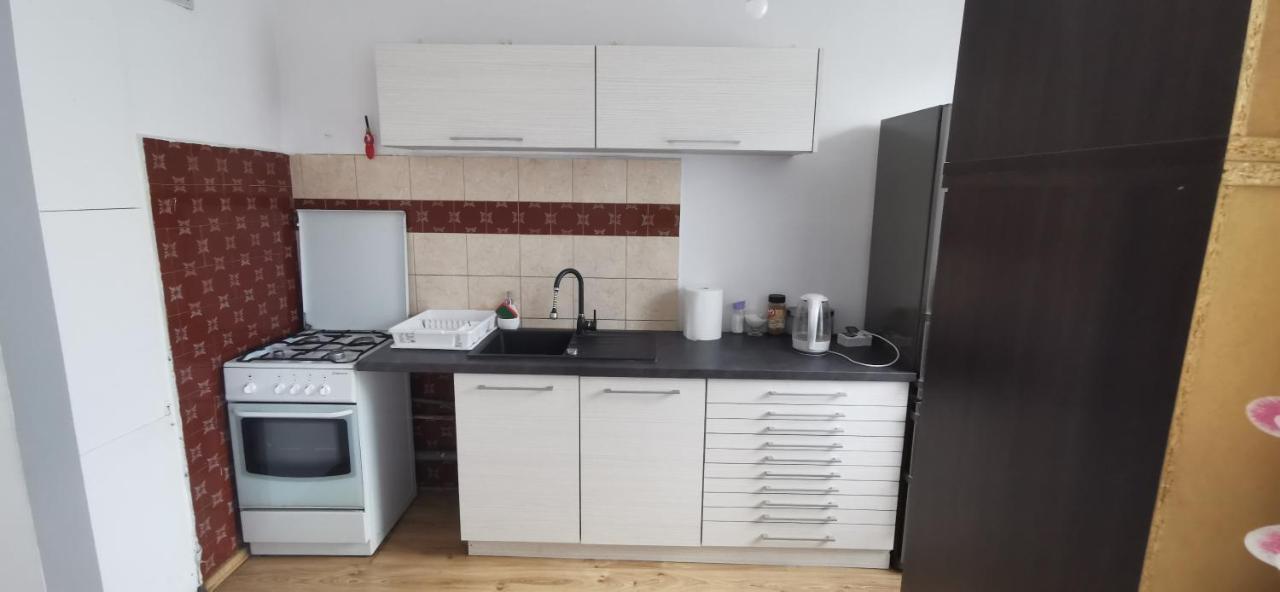 Ferienwohnung Kawalerka Z Balkonem 27 Częstochowa Exterior foto