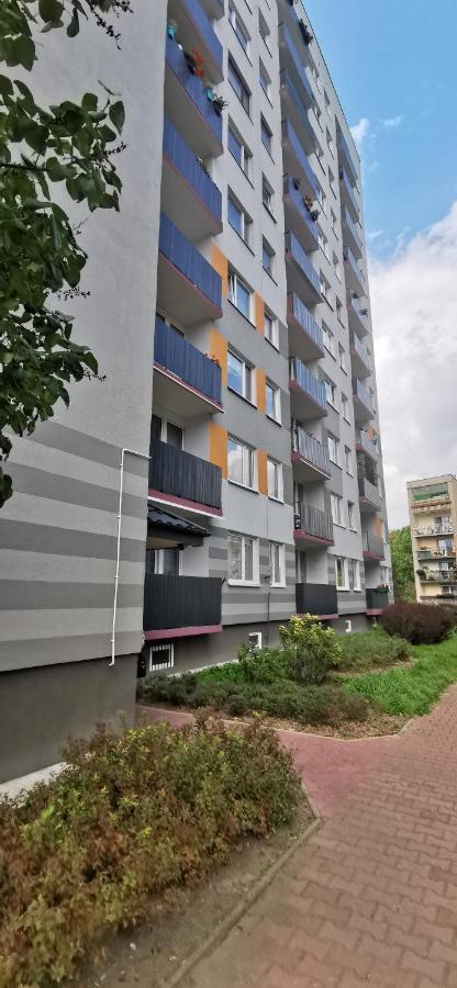 Ferienwohnung Kawalerka Z Balkonem 27 Częstochowa Exterior foto