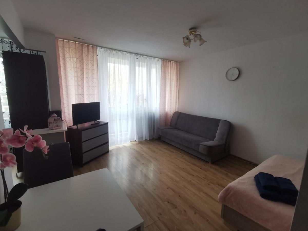 Ferienwohnung Kawalerka Z Balkonem 27 Częstochowa Exterior foto